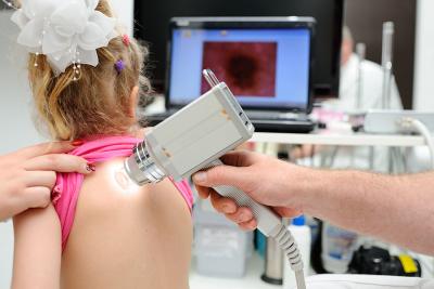 VIDEODERMATOSCOPY